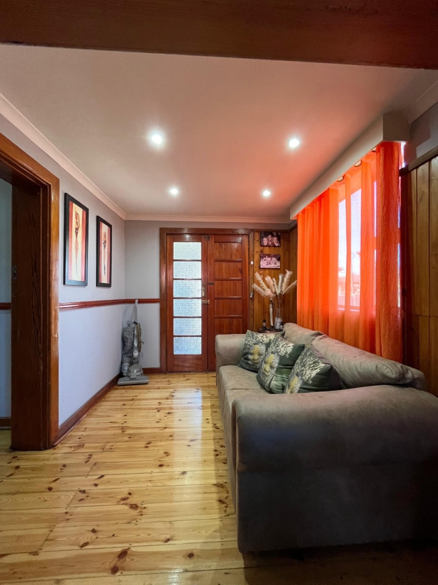 3 Bedroom Property for Sale in Bothasrus Eastern Cape